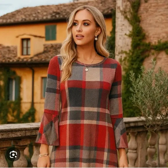 🎁Boutique Soft Plaid Dress🎁 - Picture 2 of 10